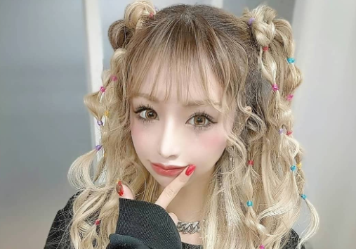 門りょうに再婚の噂！元旦那の池宮悠仁と離婚した理由や現在 ...